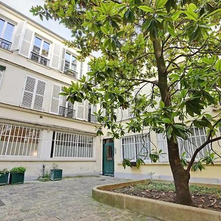 Charming Appartements For 4 People - Le Marais Paris Bagian luar foto