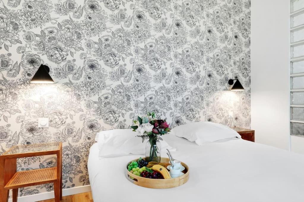 Charming Appartements For 4 People - Le Marais Paris Bagian luar foto