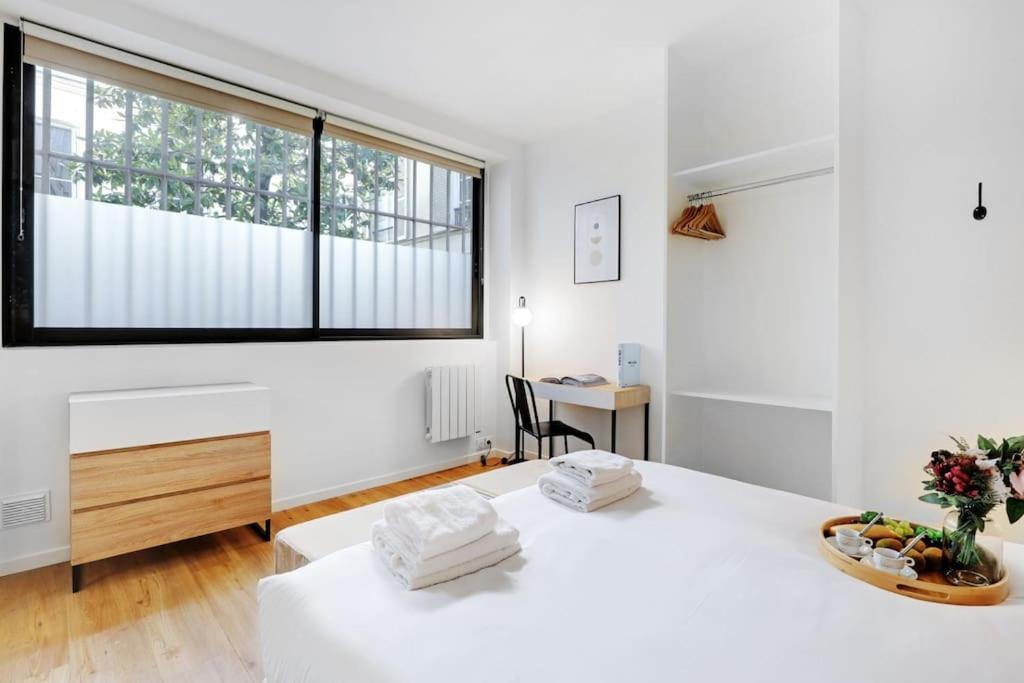 Charming Appartements For 4 People - Le Marais Paris Bagian luar foto